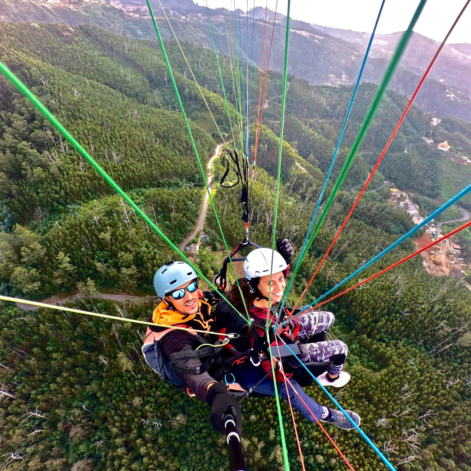 Tandem paragliding flight in Madeira